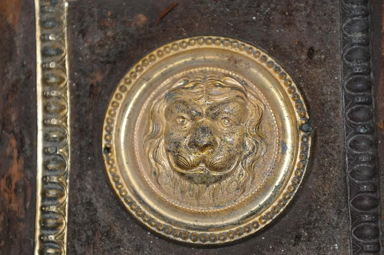 The gilded mouldings and medallions were reserved for people of high social standing (Landesdenkmalamt Berlin, Gunnar Nath)