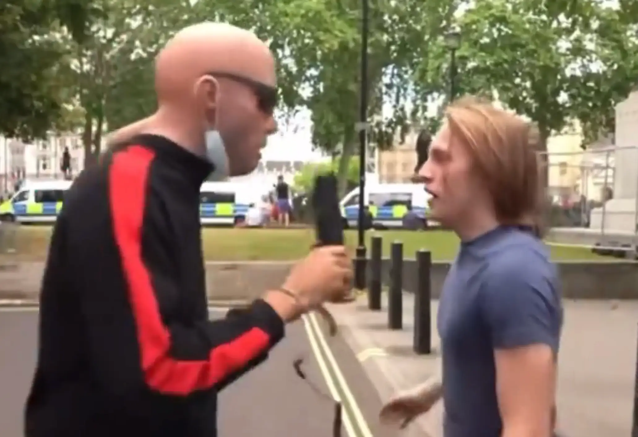 Omilana's mask slips off, causing him to almost be attacked (YouTube/Niko Omilana)