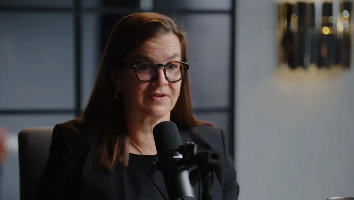 Annie Jacobsen discussed where she believes people may be safe during a nuclear war (The Diary Of A CEO)