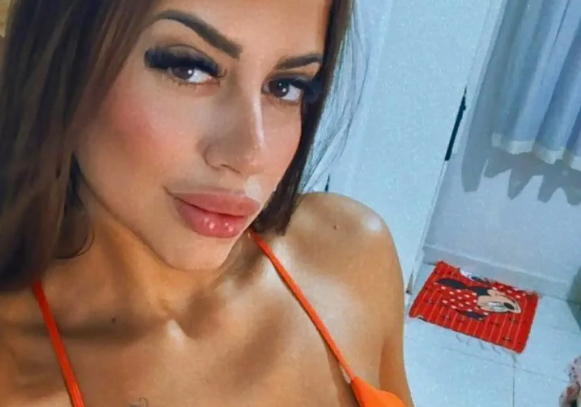 Beatriz. (Newsflash)