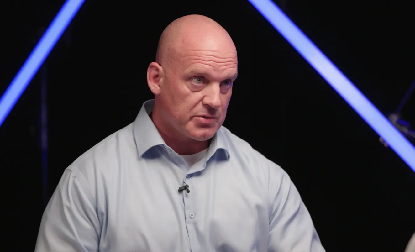 Brad Beeler put his experience to the test (LADbible)