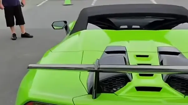 YouTube/Harley Perkins