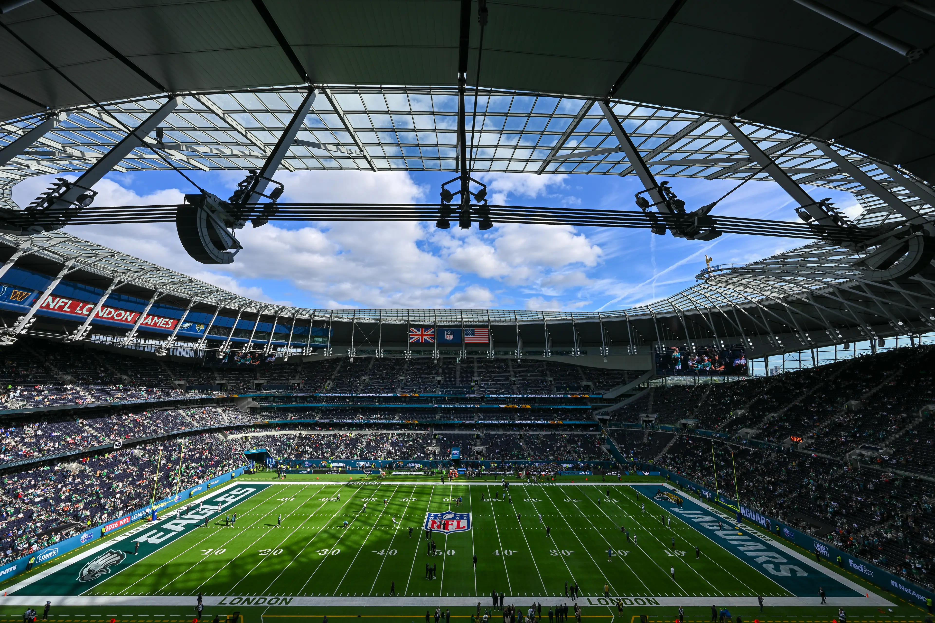 The Tottenham Hotspur Stadium is made for hosting NFL (Defodi Images/Getty Images)