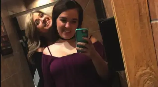 Taylor Parker and Reagan Simmons-Hancock (Netflix)