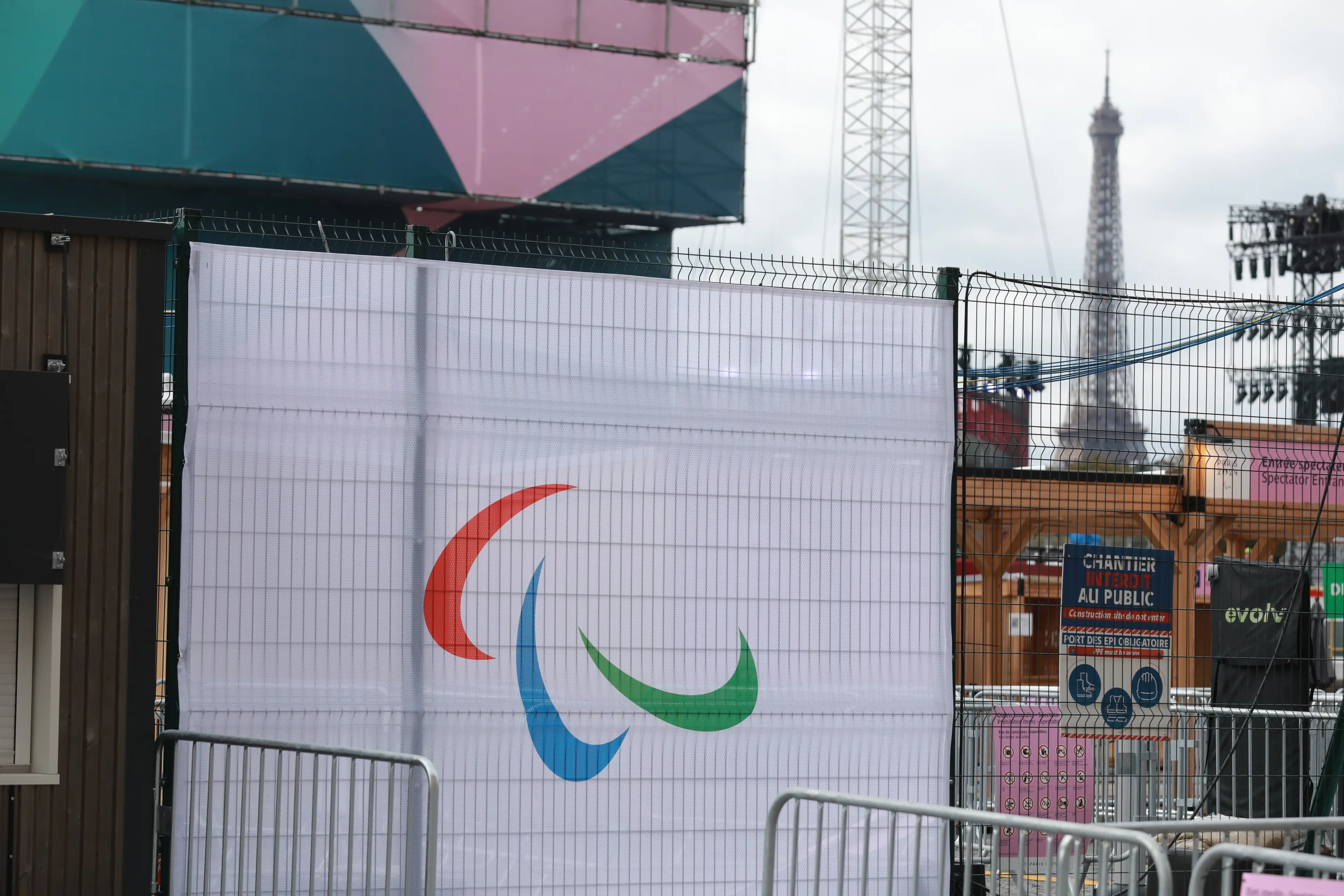 Preparations are underway for the Paralympic Games, which will begin on 28 August. (Mohamad Salaheldin Abdelg Alsayed/Anadolu via Getty Images)