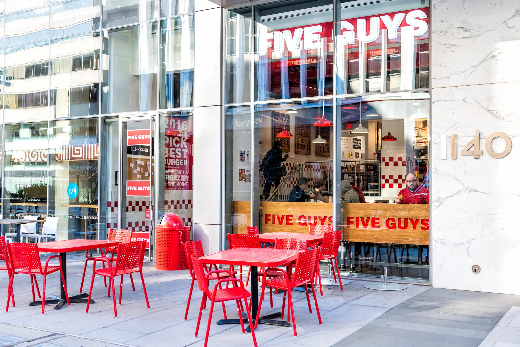 Five Guys isn't a budget fast food option (Getty Stock Images)