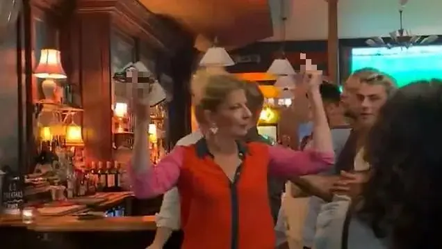 Hopkins made her feelings clear after being asked to leave the pub (X)