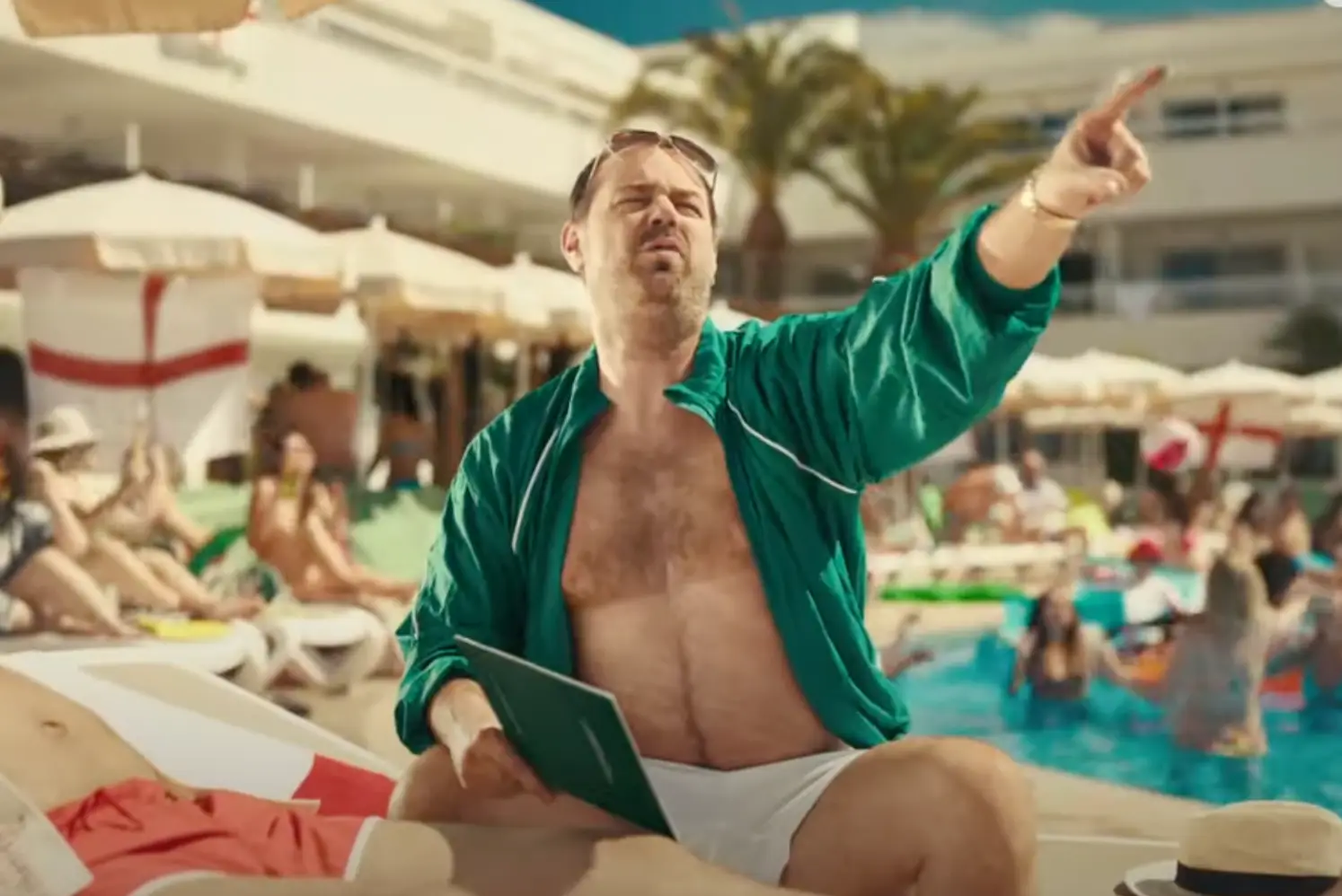 Danny Dyer poked fun at all of England's stereotypes. (YouTube/ Paddy Power)