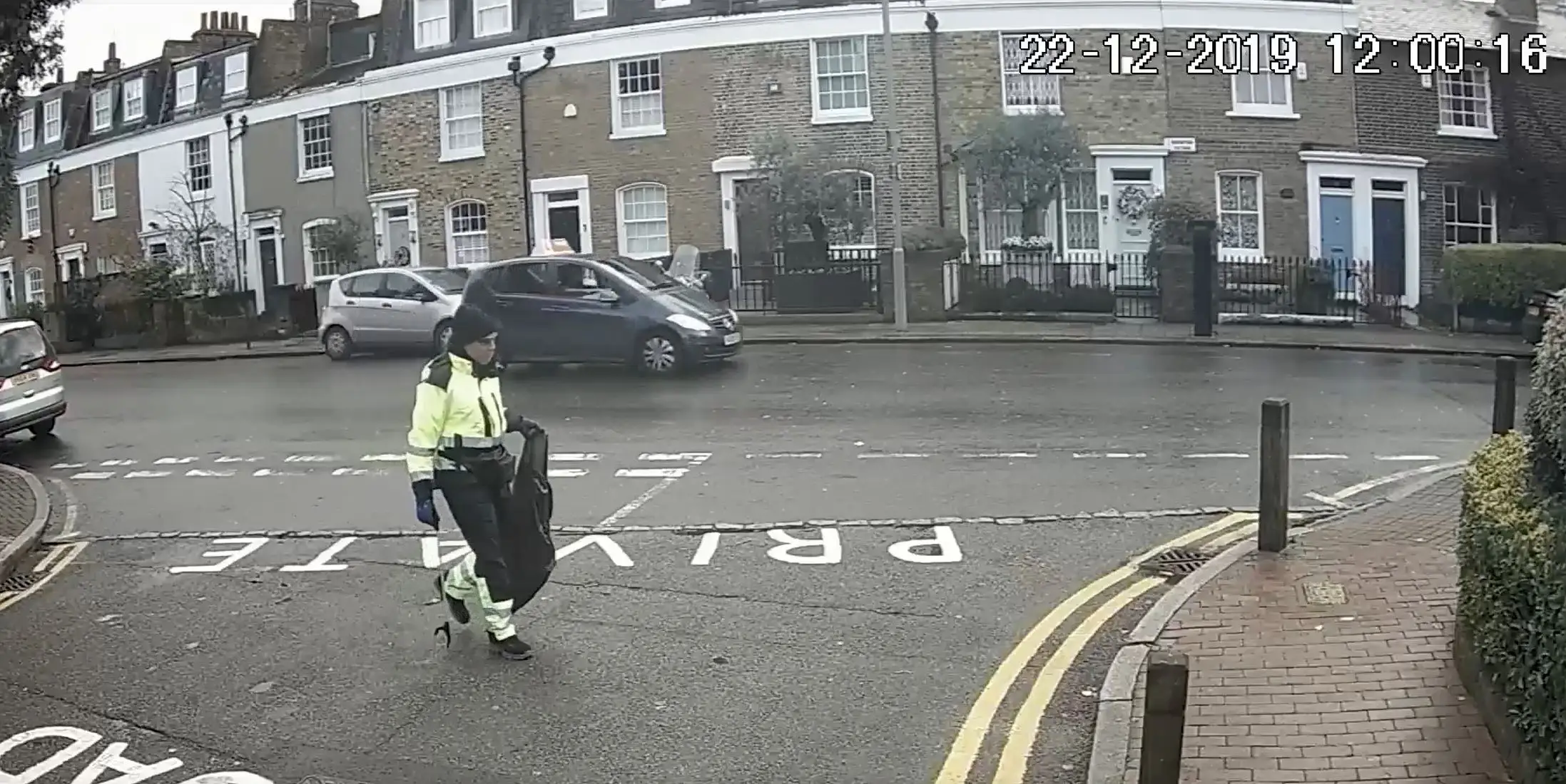 Hemissi posing as a litter picker.