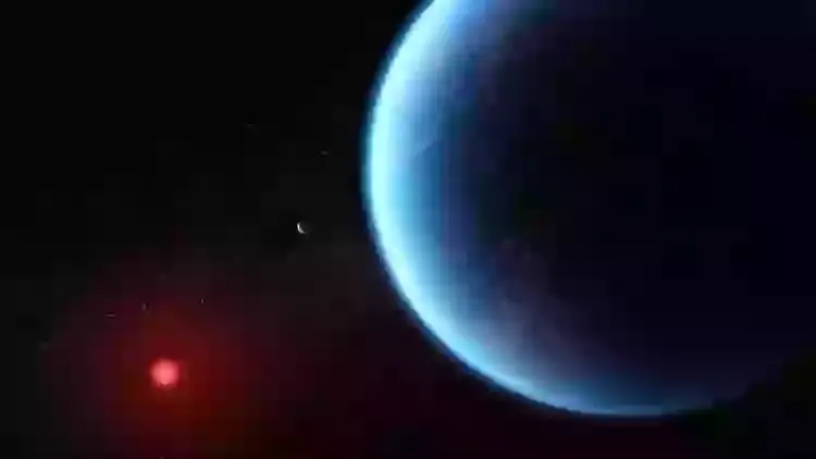 K1-18b orbits a Red Dwarf star 124 light years away from our own world (NASA)