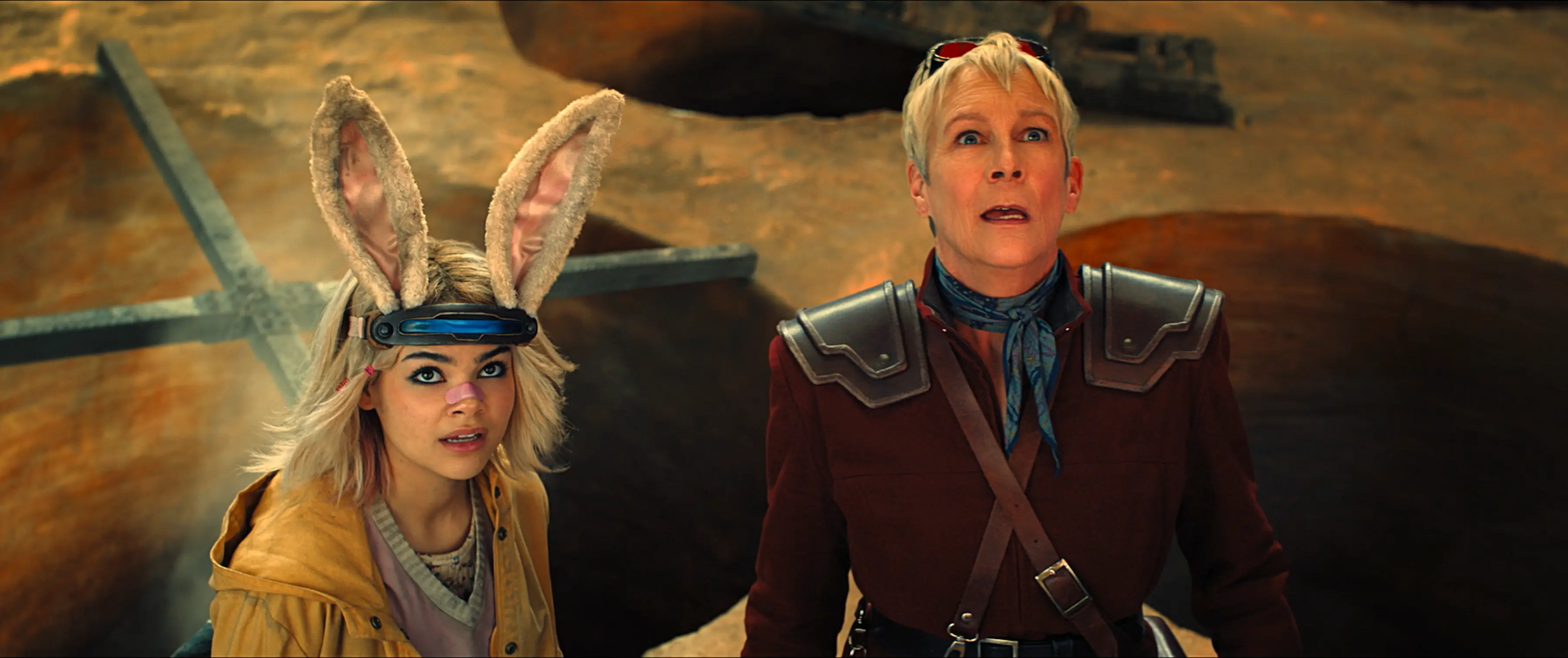 Jamie Lee Curtis and Ariana Greenblatt in Borderlands (Lionsgate(