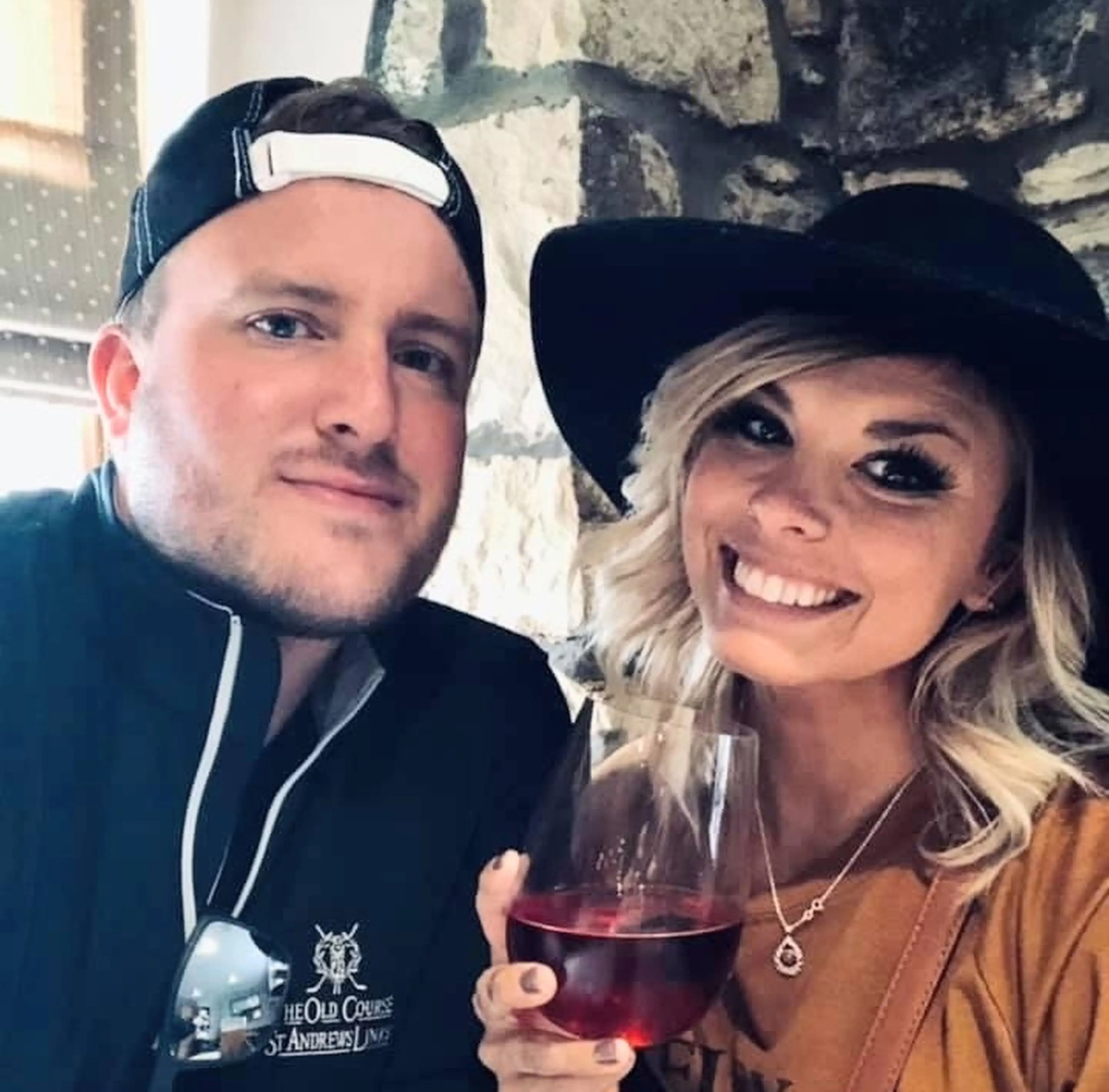 The couple are now happily married with four children.