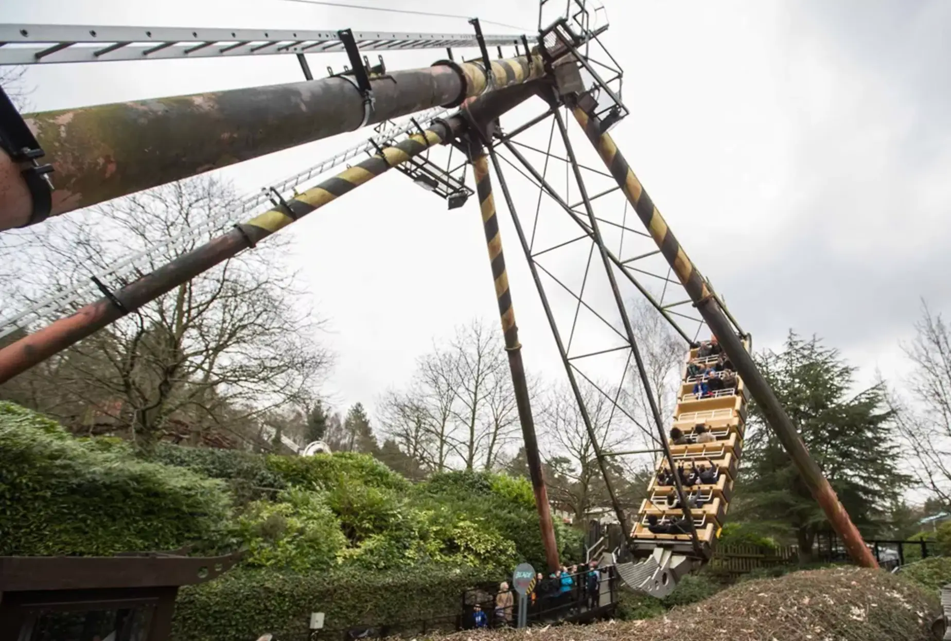 The Blade welcomed 450 riders per hour (Alton Towers)