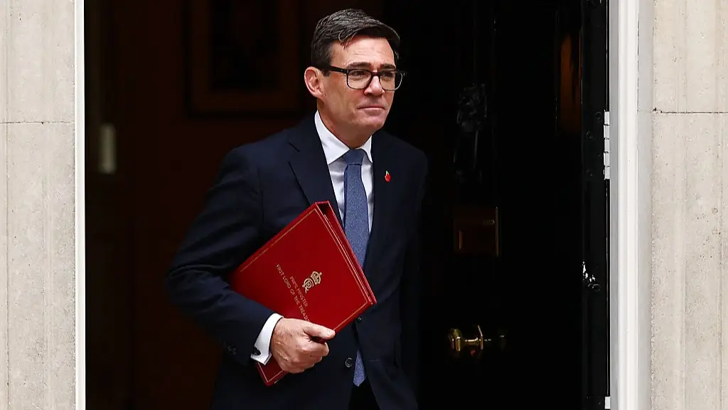Peter Nicholls/Getty Images