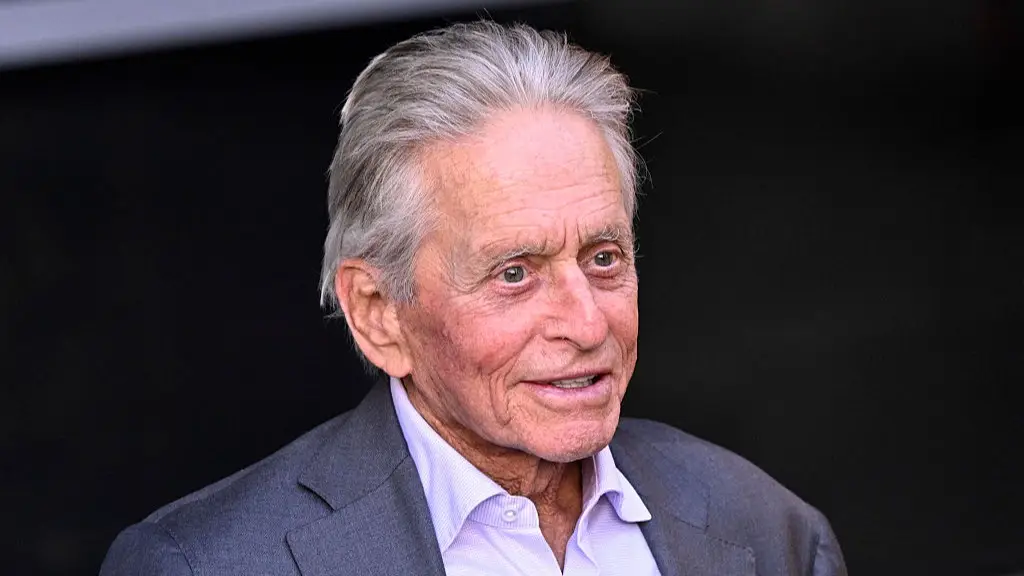 Signs of throat cancer caused by oral sex after Michael Douglas shared what he noticed first