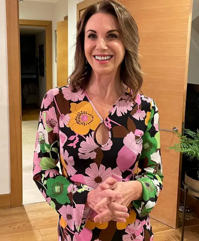 Relationship columnist Tracey Cox has opened up about the six common bedroom myths (@traceycoxsexauthor)