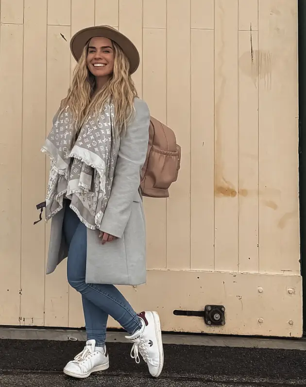 Lucy traded her corporate banking job for a career in OnlyFans (Instagram/@imlucybanks)