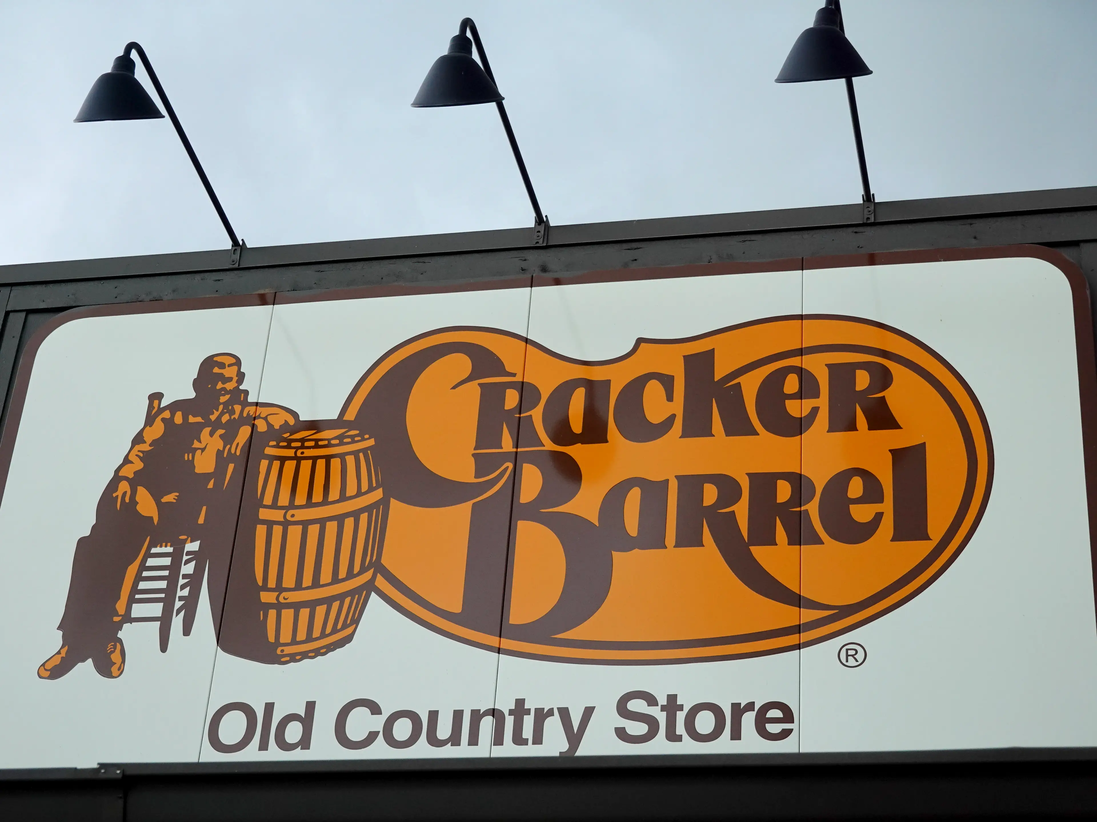 Key evidence surrounding the murder of a travelling salesman was picked up behind a Cracker Barrel (Joe Raedle/Getty Images)