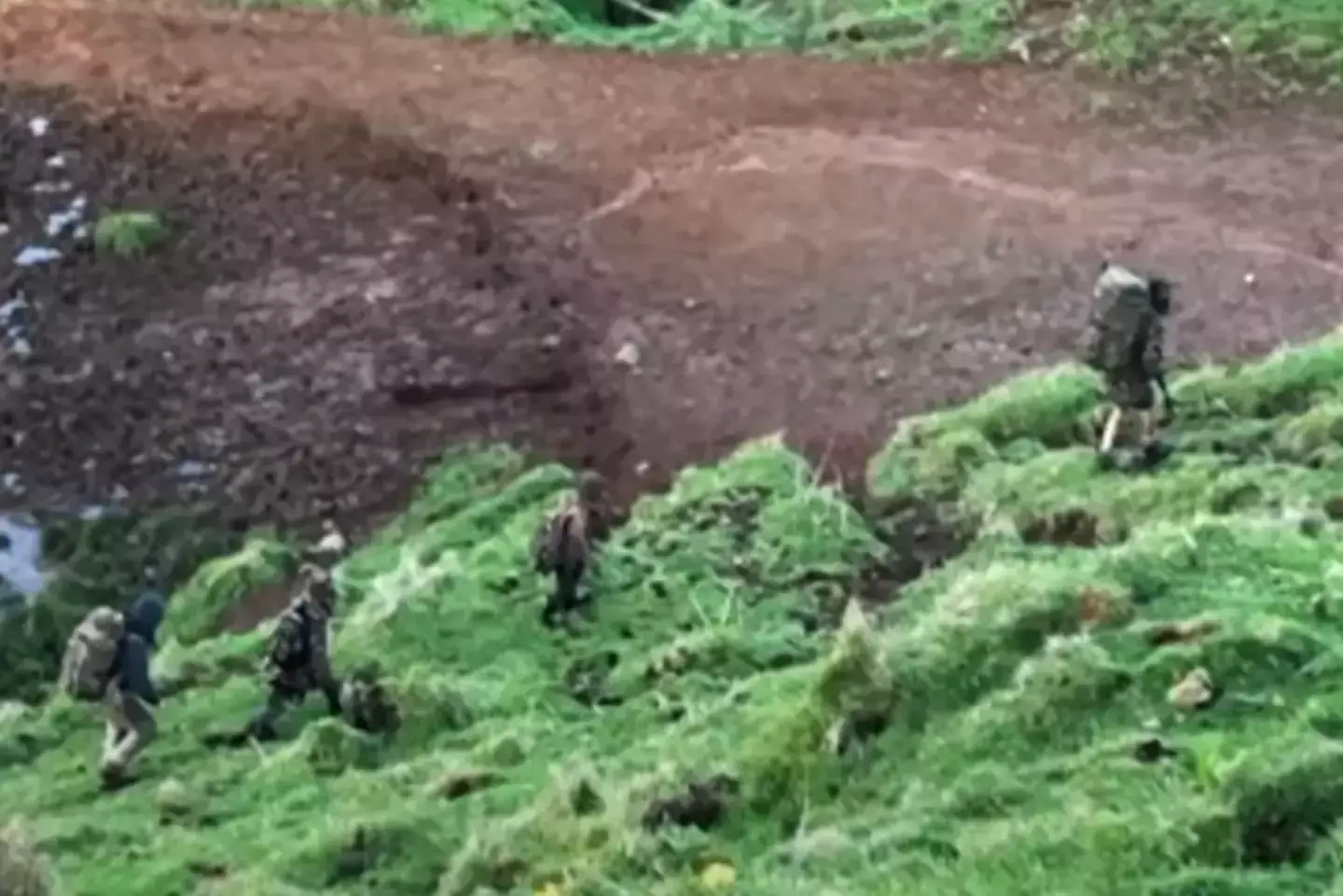 Authorities believe that this was a sighting of Thomas Callam Phillips and his three children (YouTube/1News)