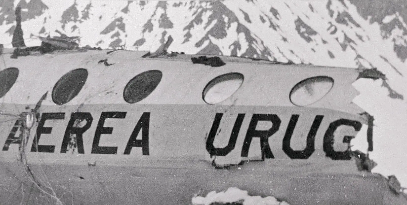 Yellowjacks is inspired by the story of the 1972 Uruguayan plane crash, where survivors were stranded in the remote Andes for 72 days (Bettmann/Getty Images)