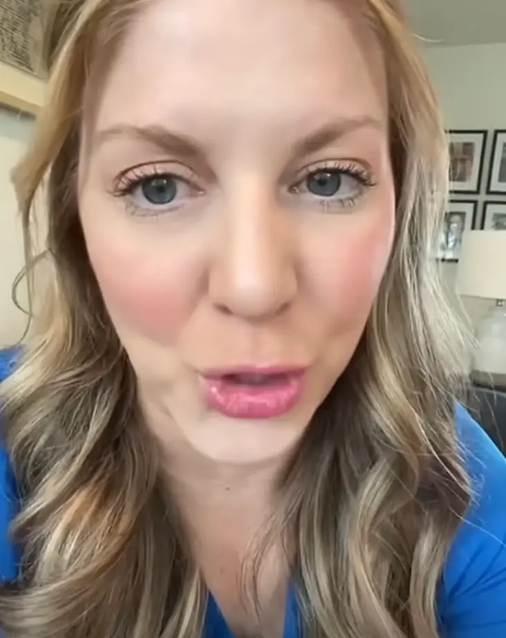 She highlighted that people's true colours come out at the end of the day (YouTube/hospicenursejulie)