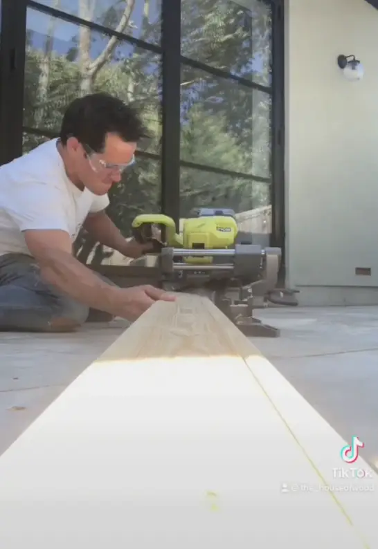 Wood working with wood (Instagram/@the_houseofwood)