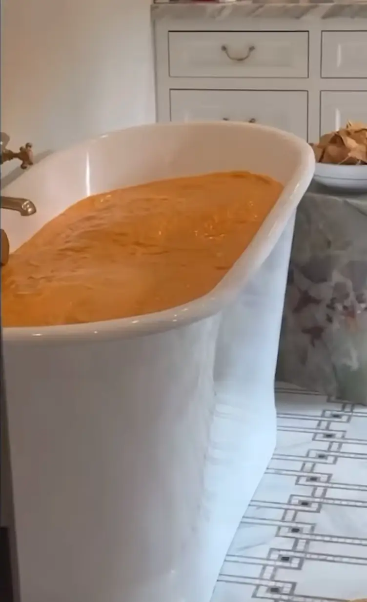 That won't be fun to clean... (Instagram/itsbennyblanco)