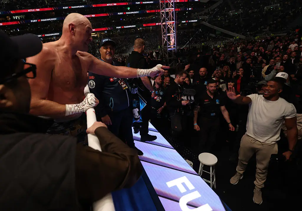 The two fighters called each other out after the fight's finish (Mark Robinson/Getty Images)
