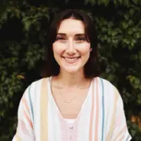 Julianna lives a very different life now (LinkedIn)