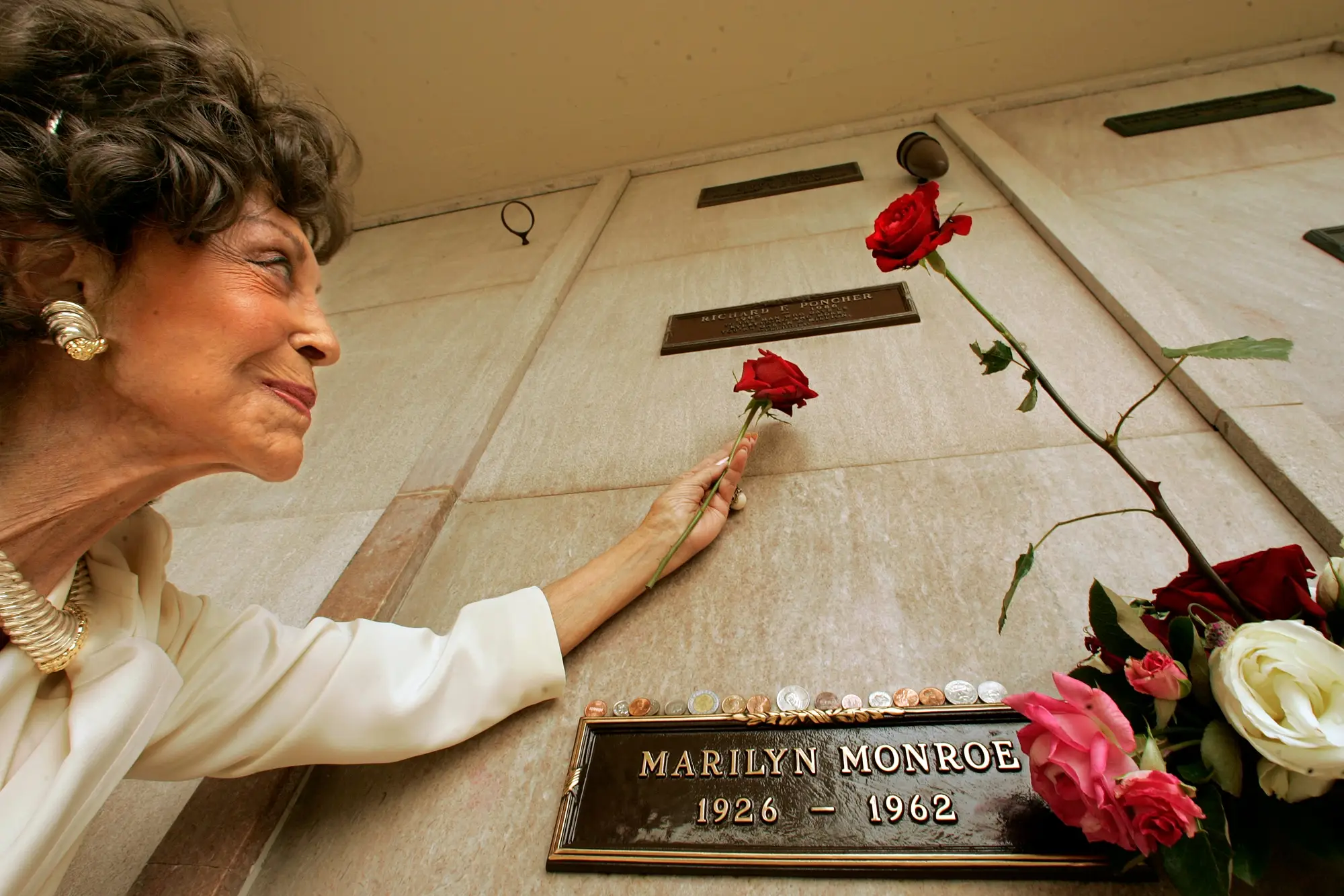 Elsie Poncher tried to auction off the spot where her husband was buried but a deal fell through, so he's still there (Mel Melcon/Los Angeles Times via Getty Images)