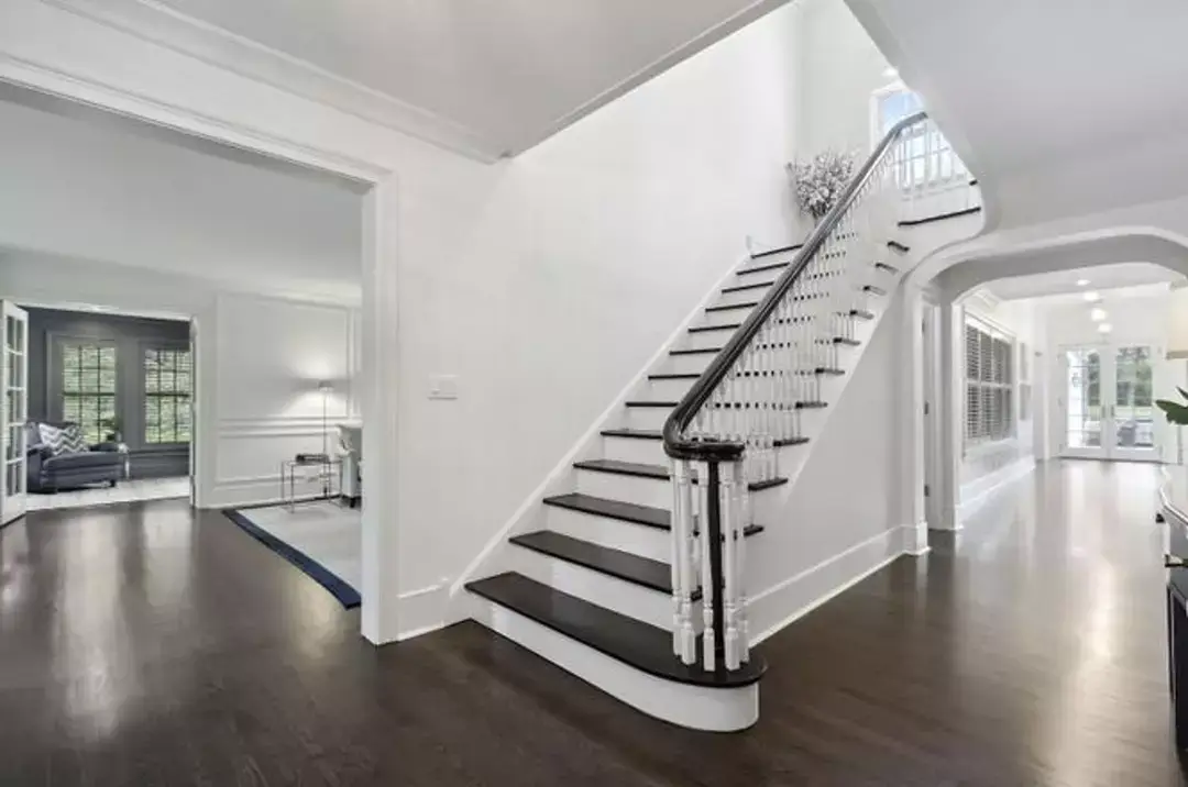 What the Home Alone house looks like now, but not for long according to its new owners (Redfin)