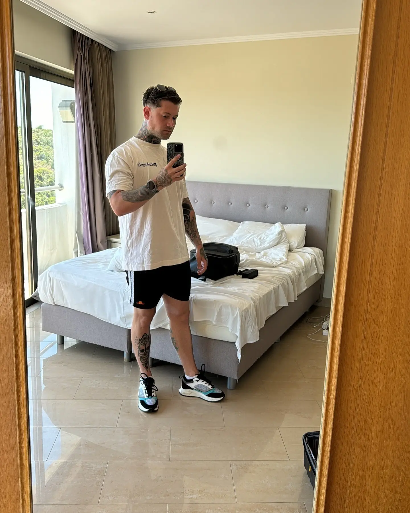 Alex Puxley believes he's the most liked man on Hinge, but is still single (SWNS)