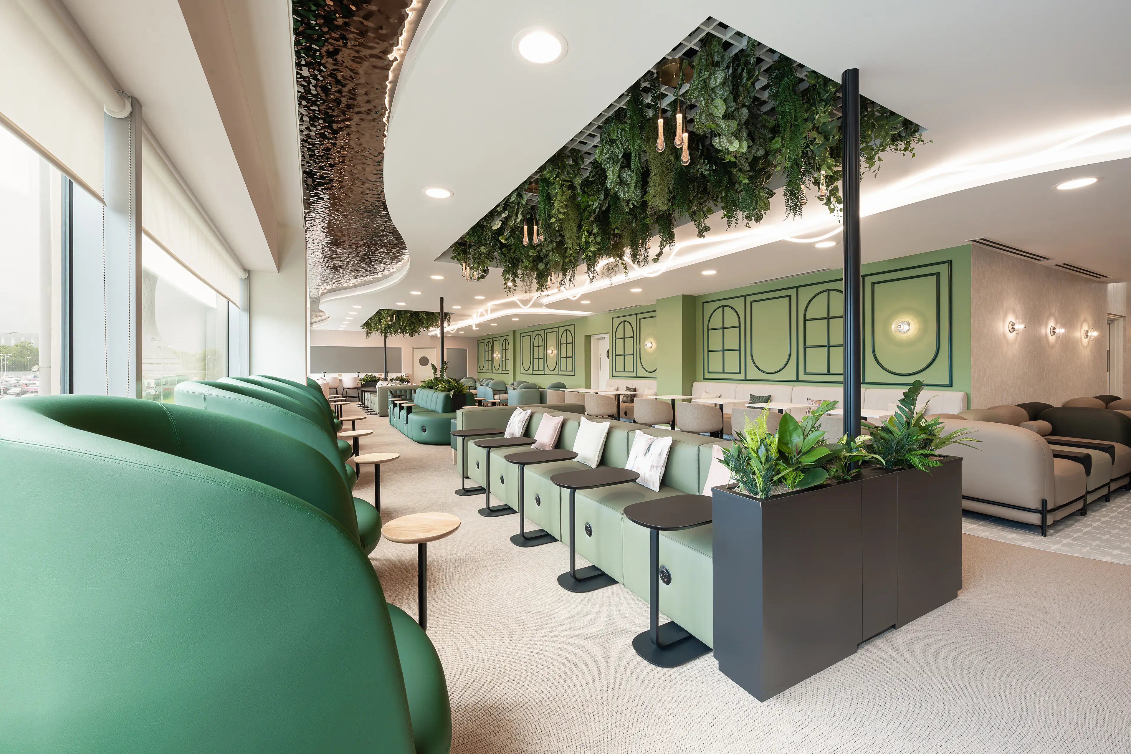 Based up north? You'll want to book into the Escape Lounge at Edinburgh Airport (Priority Pass)