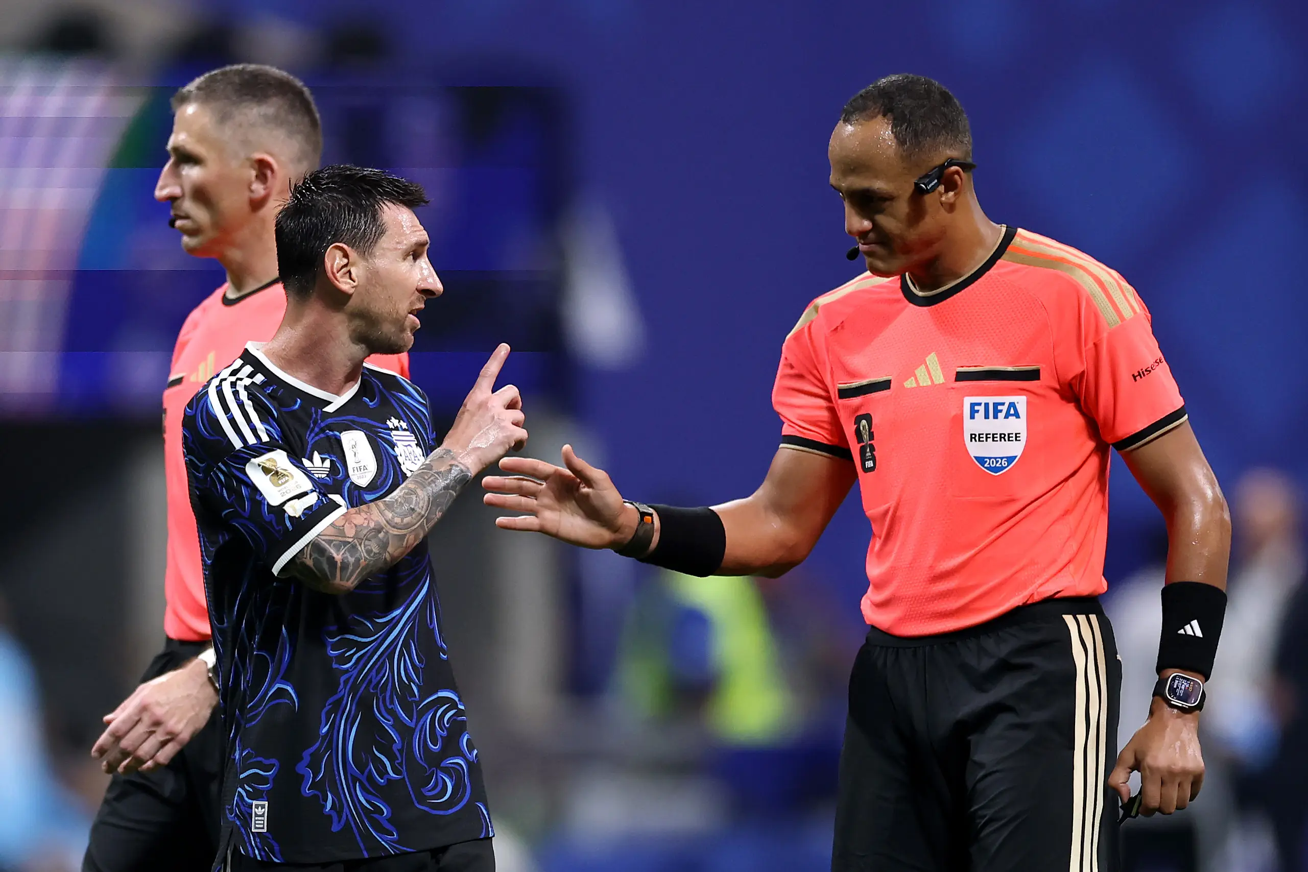 Is Messi the golden boy? (Buda Mendes/Getty Images)