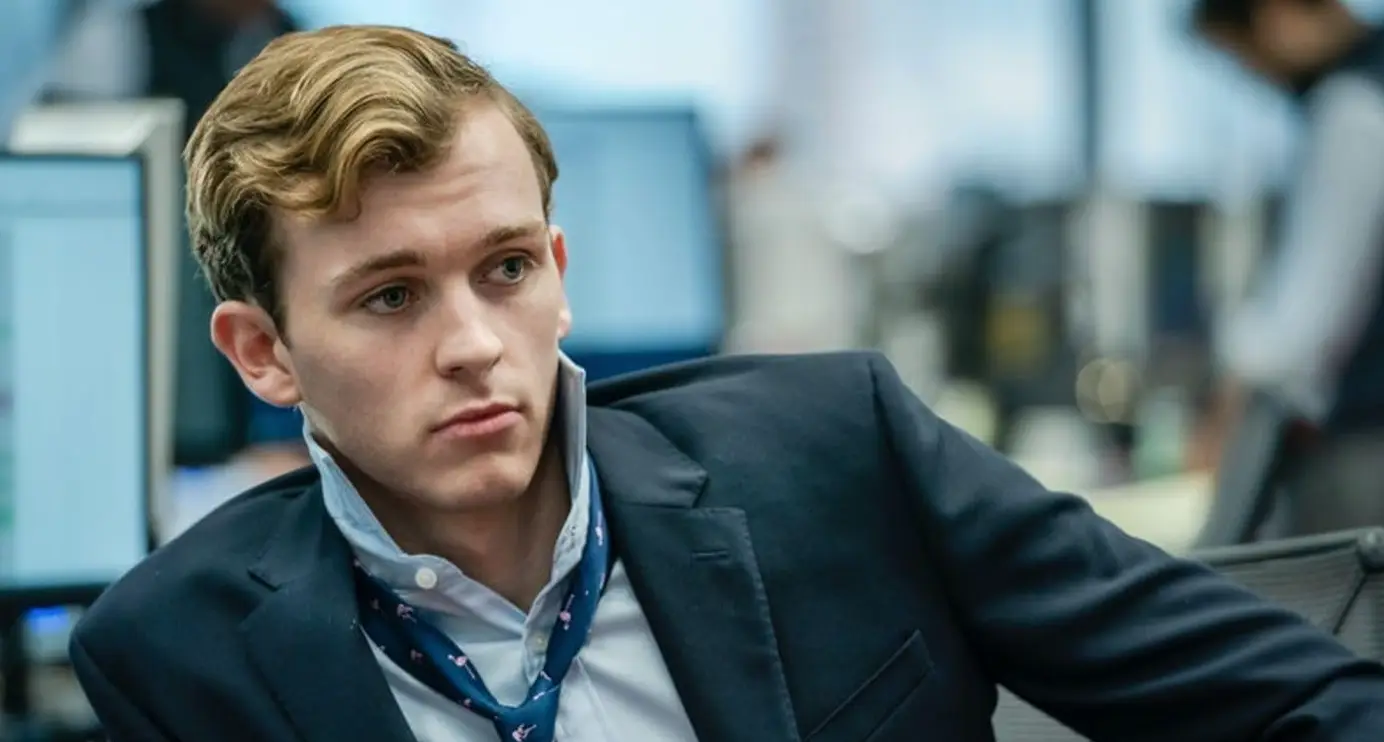 Industry focuses on the graduates' hedonistic lifestyles (BBC)