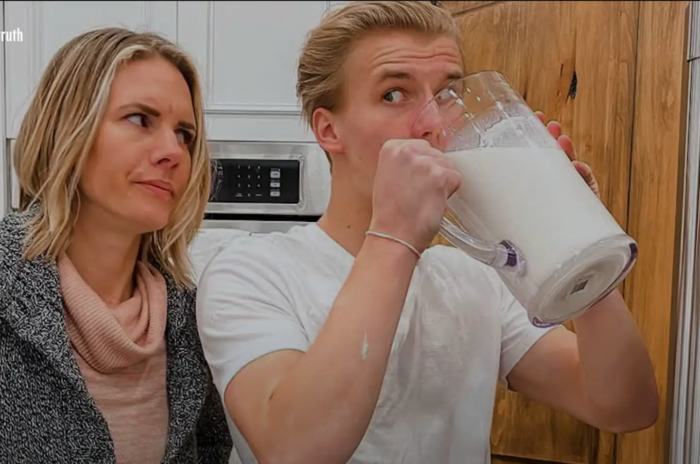 Chad with his disgraced mother, Ruby Franke (YouTube)