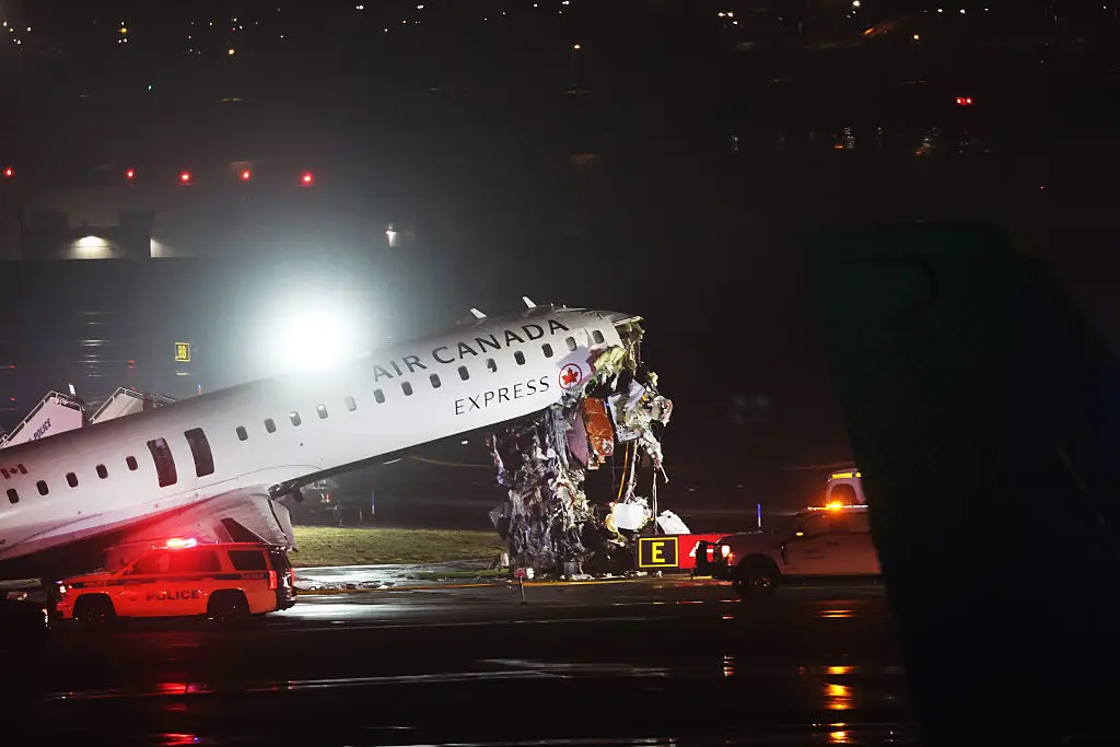 Images from the crash show damage to the aircraft's nose (Spencer Platt/Getty Images)