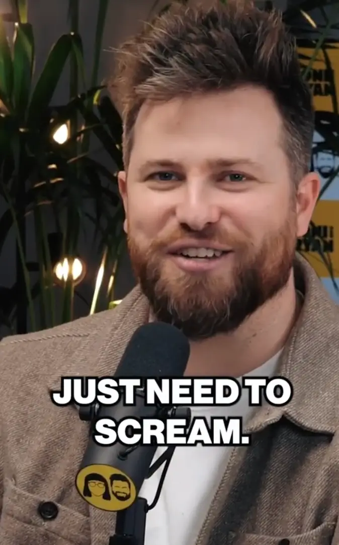 The hosts read out the wild story. (TikTok/@toniandryanpodcast)