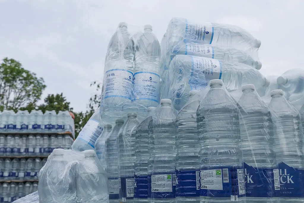 Brits have also been told to stock up on water (Dan Kitwood/Getty Images)