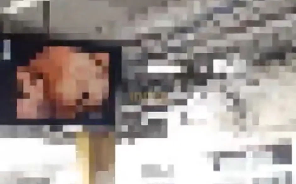 The adult move was able to play for three minutes before it was stopped.