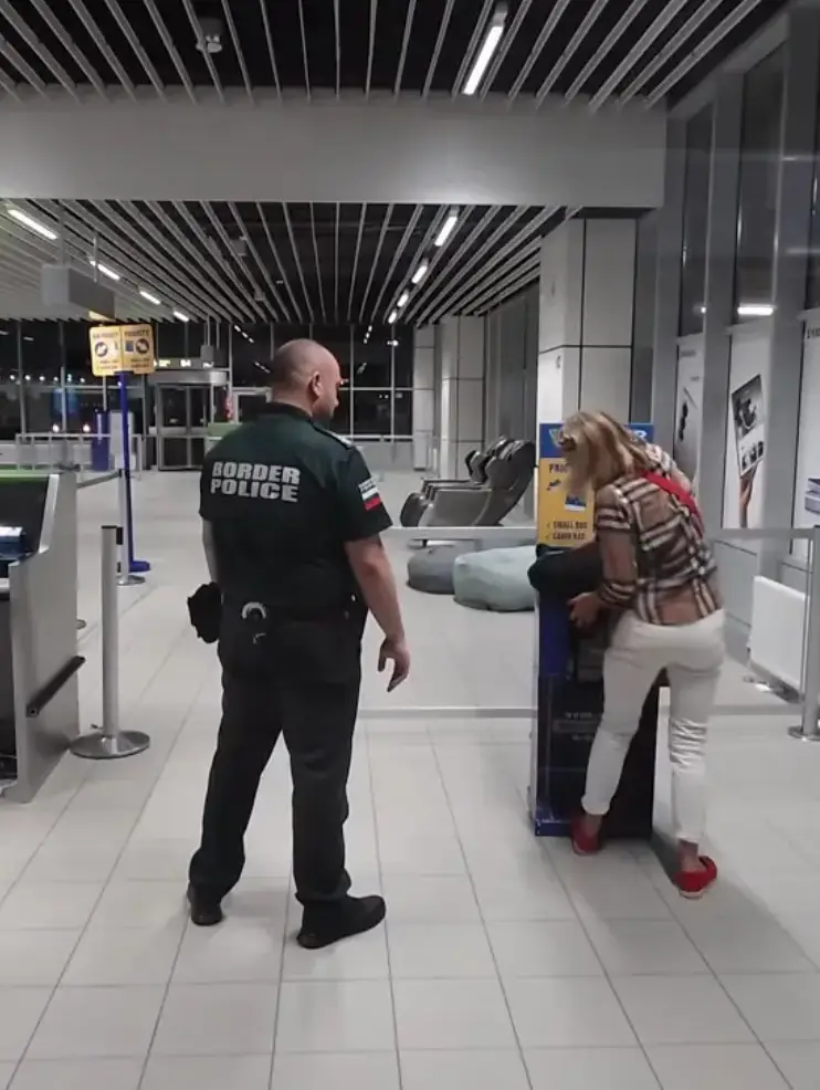 She tried to plead with officials (Facebook/Nikolay Stefanov)