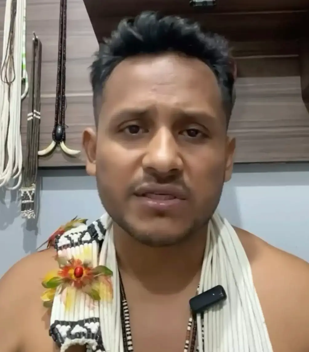 Tribe leader Enoque Marubo slammed reports that his people had become addicted to watching porn (Instagram/@iskoshapomarubo)