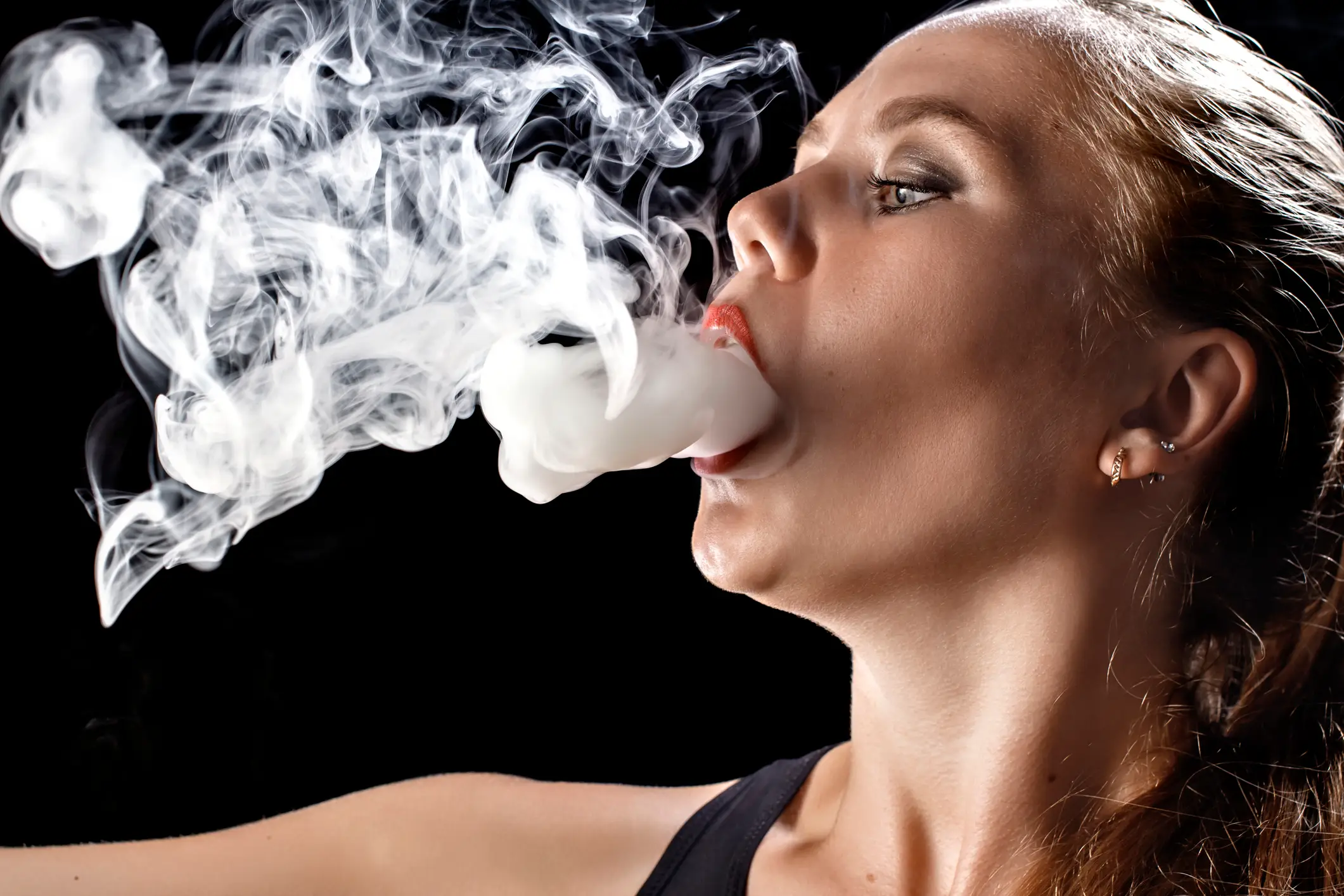 It's said to be a common symptom among vapers (Getty Stock Image)