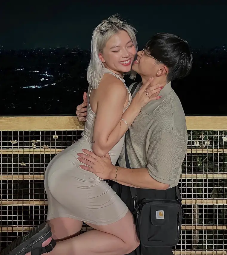 The couple have been together for over four years. (Instagram/@chloeanjeleigh)