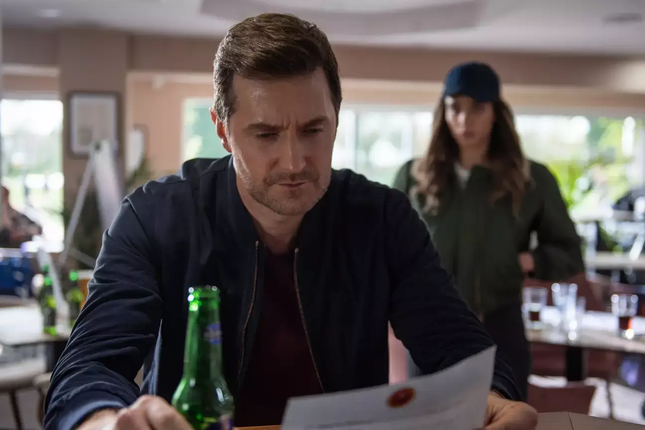 Richard Armitage also stars in The Stranger.