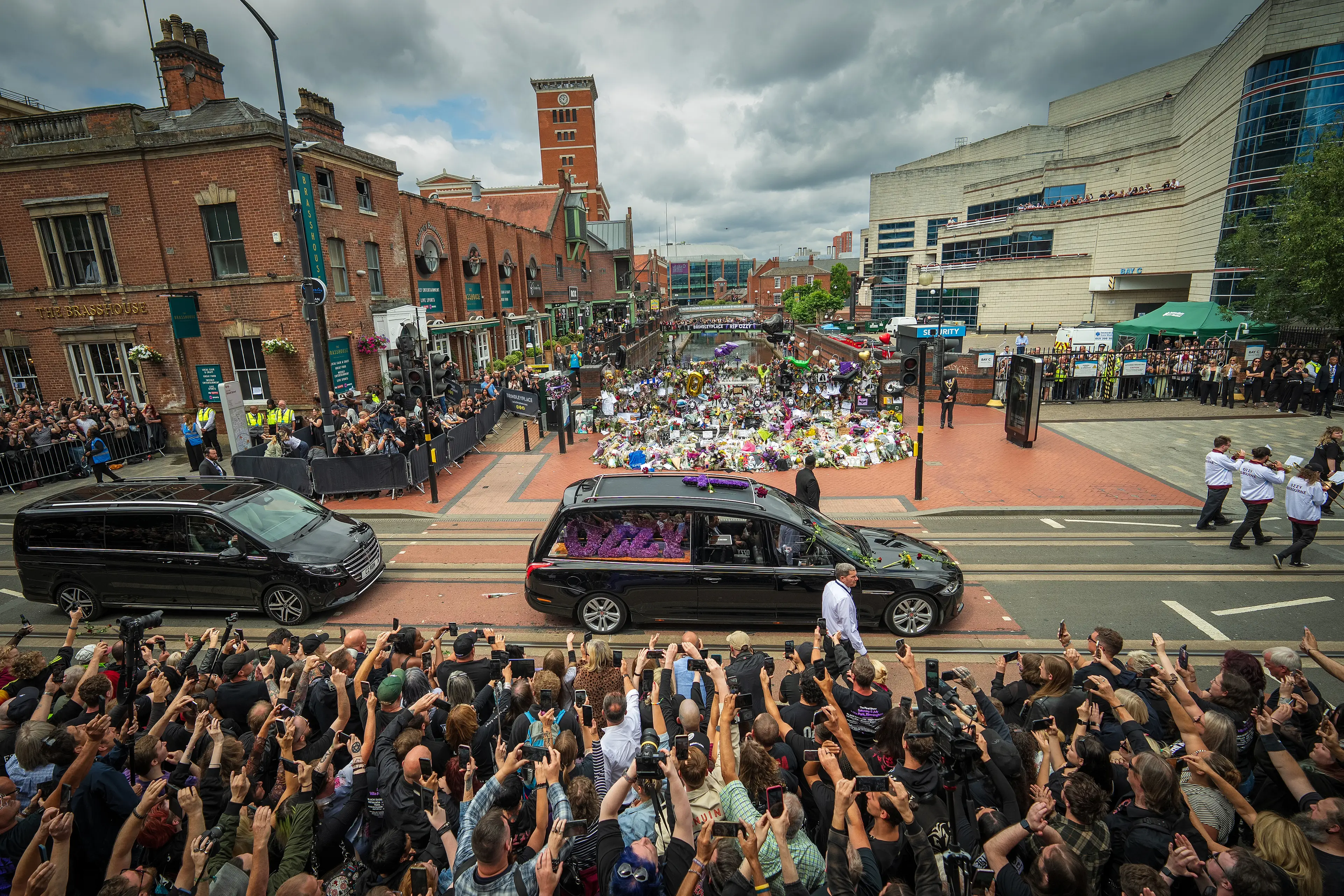 Thousands of people lined the streets of Birmingham to pay their respects to Ozzy Osbourne (Christopher Furlong/Getty Images)
