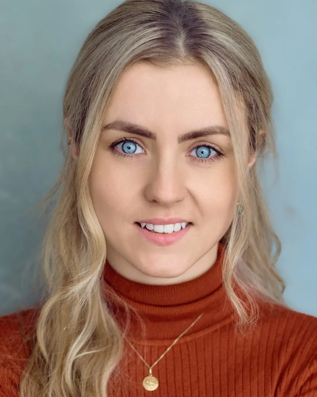 Issy is known on TikTok as 'That Sober Actor' (Supplied)