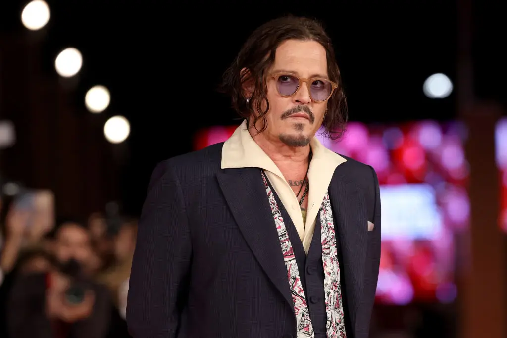 Depp looks strikingly different to the appearance that he's known for (Franco Origlia/Getty Images)