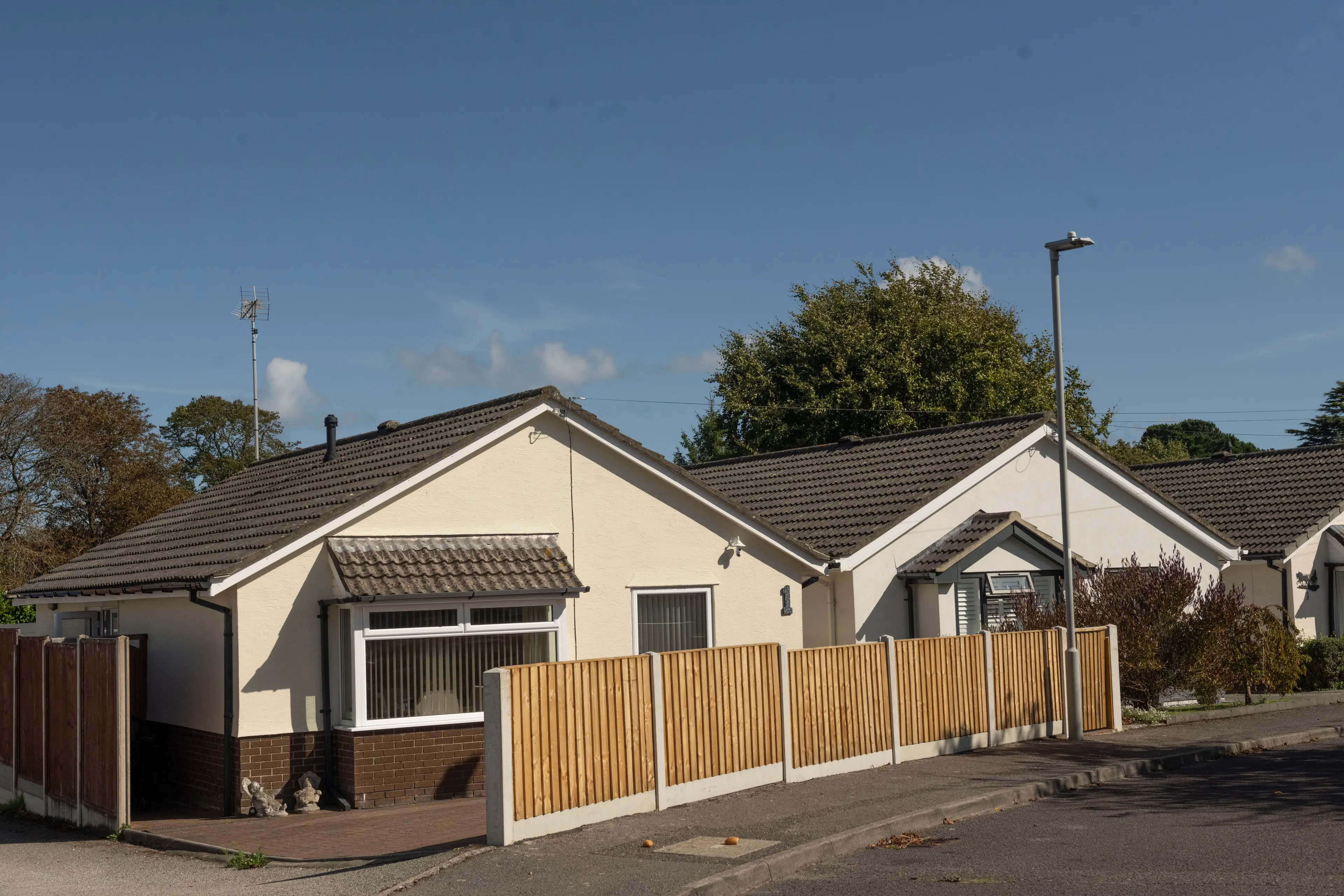 Field now owes Clark £113,266 in legal bills (BNPS)