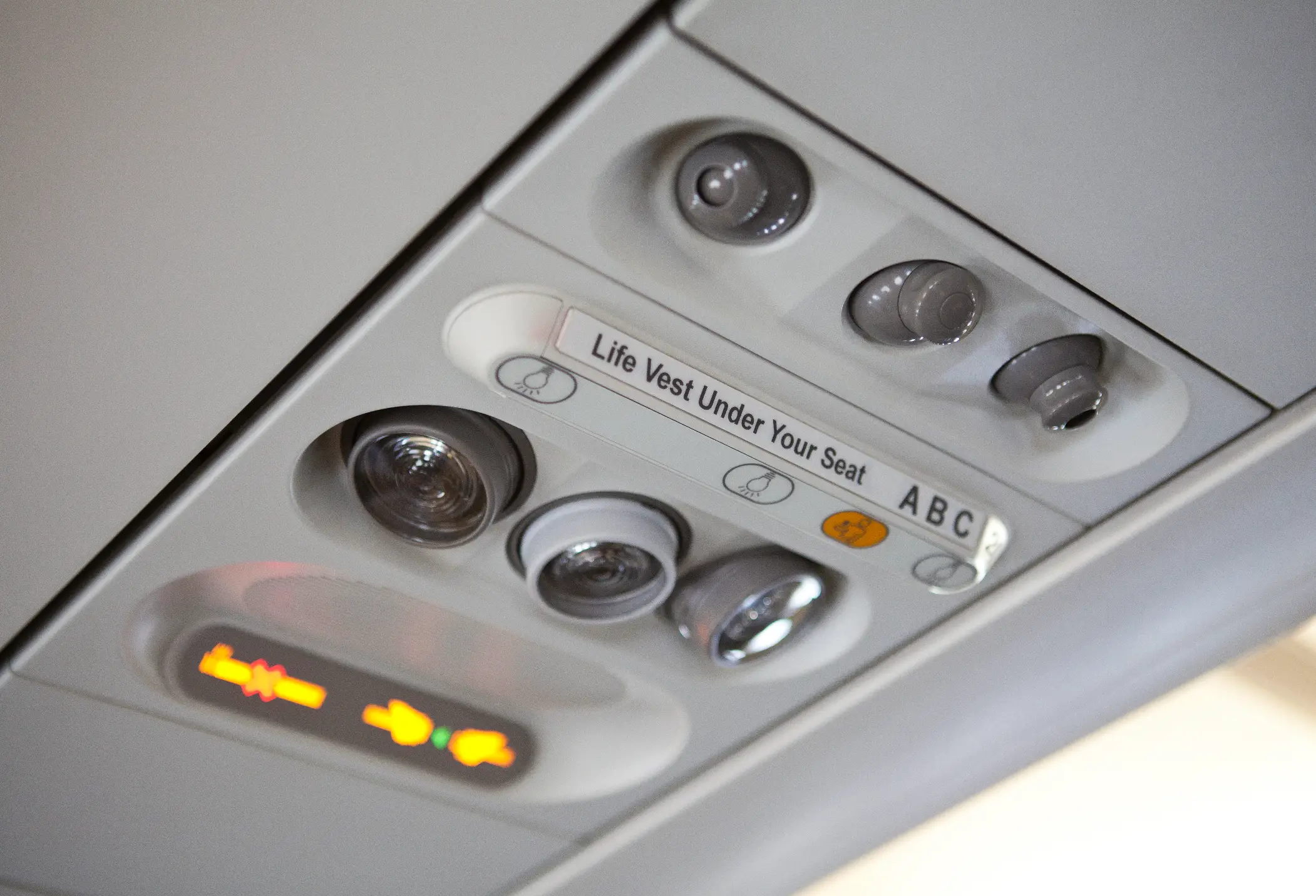 The captain revealed why they ding (YouTube/Captain Steeeve)